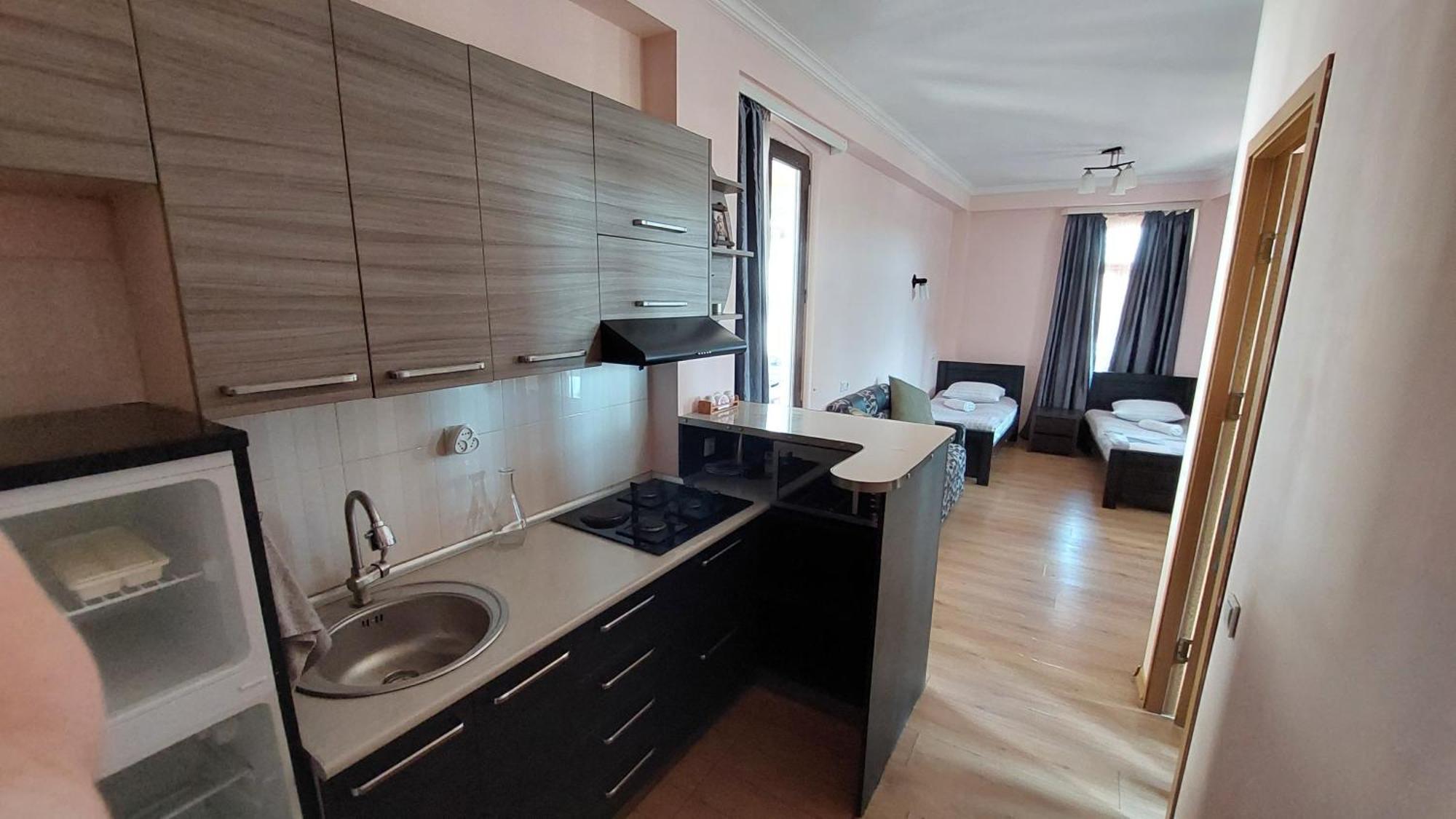 Anano Apartment On Botanikuri Tbilisi Eksteriør billede