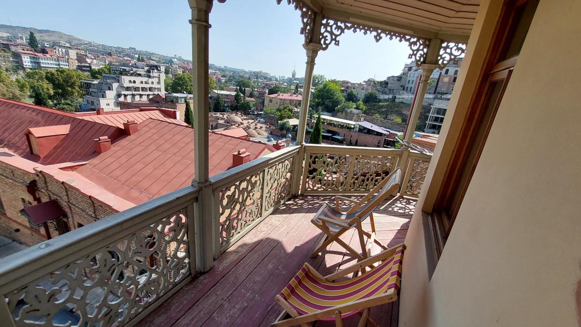 Anano Apartment On Botanikuri Tbilisi Eksteriør billede