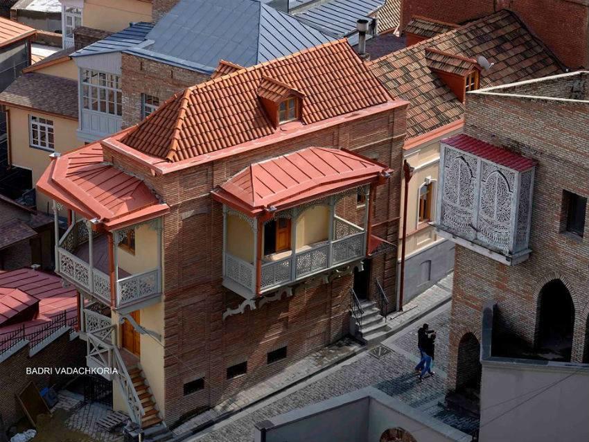 Anano Apartment On Botanikuri Tbilisi Eksteriør billede