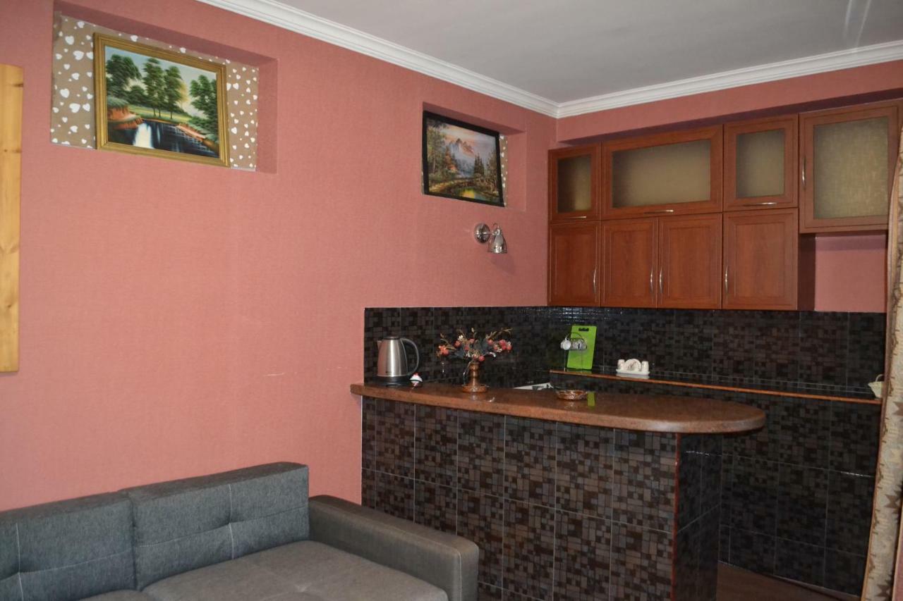 Anano Apartment On Botanikuri Tbilisi Eksteriør billede